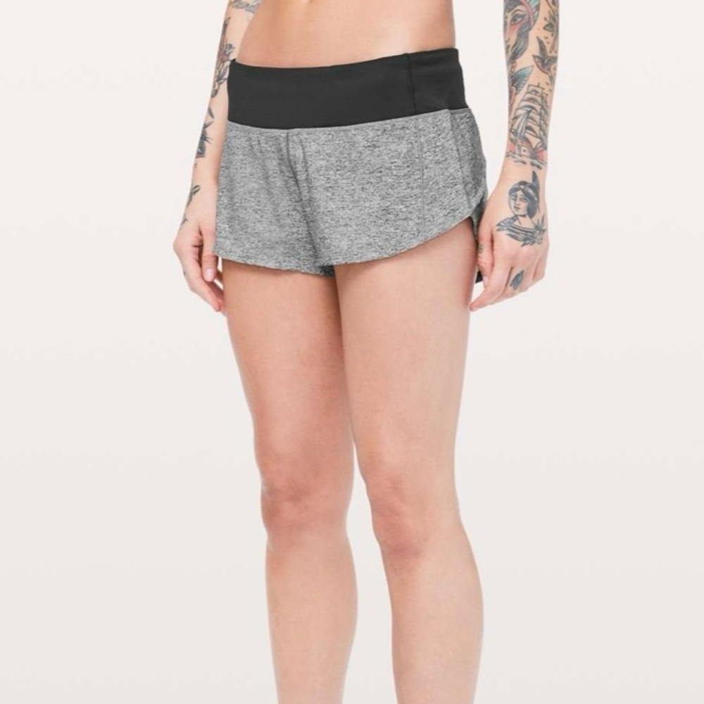 Lululemon Speed Up Short 2.5” Heather Lux Multi Black/Black Size 6 Rare Low Rise - Picture 2 of 8